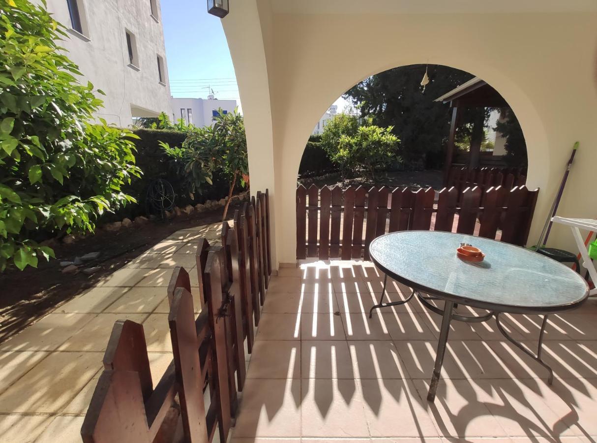 Abitare Cosy Apartment Paphos Ngoại thất bức ảnh